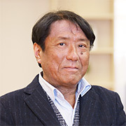 Face photo: Setsu Mori