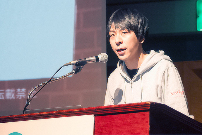 イベントで登壇する 倉林 雅