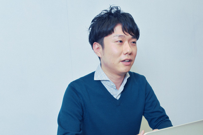 インタビュー 鈴木 健司 メインビジュアル