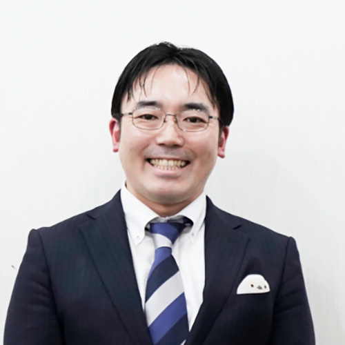 高荷智也さん