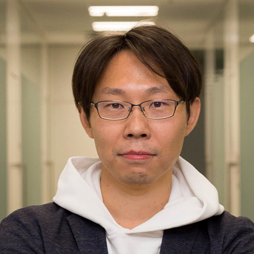 長妻 淳一の写真