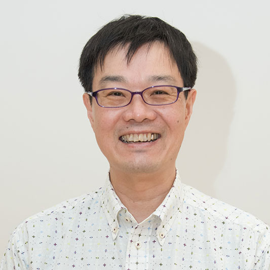 上席研究員 新田 清の写真 Portrait of Kiyoshi Nitta Senior Chief Researcher