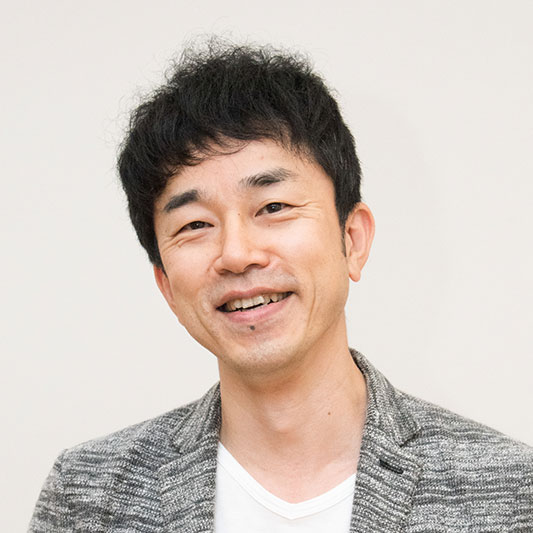 上席研究員 寺岡 照彦の写真 Portrait of Teruhiko Teraoka Senior Chief Researcher