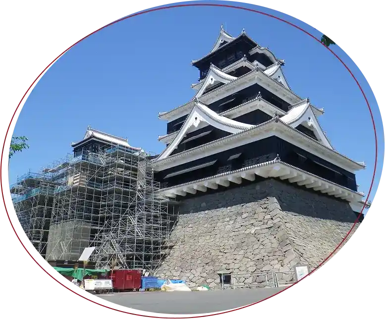 復旧中の熊本城の写真