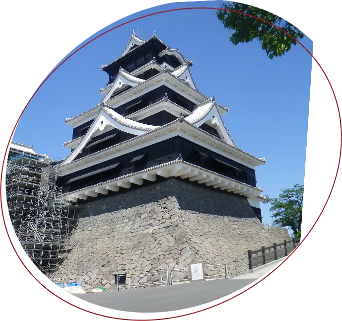 復旧中の熊本城の写真