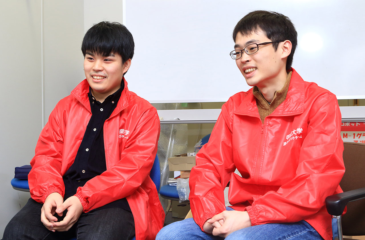 原口和貴さん(左)と青木哲さん(右)