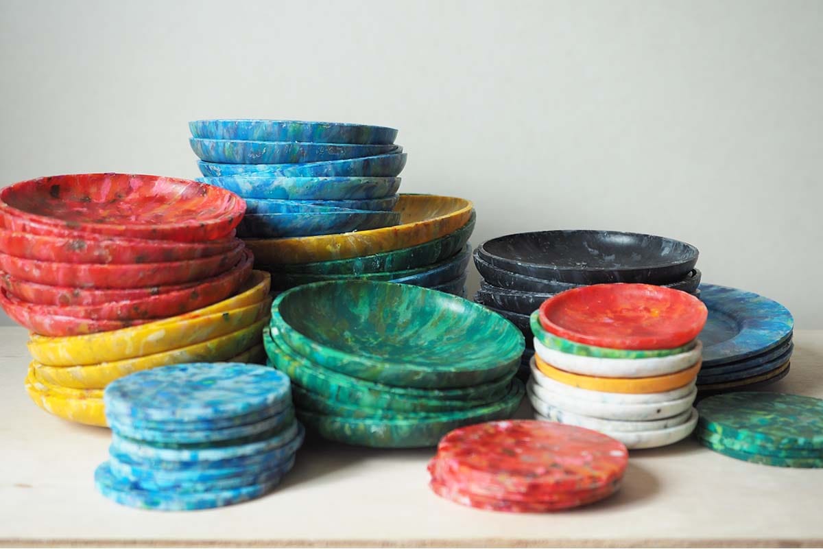 buøy、海洋プラスチックごみが色鮮やかな工芸品に生まれ変わる①
