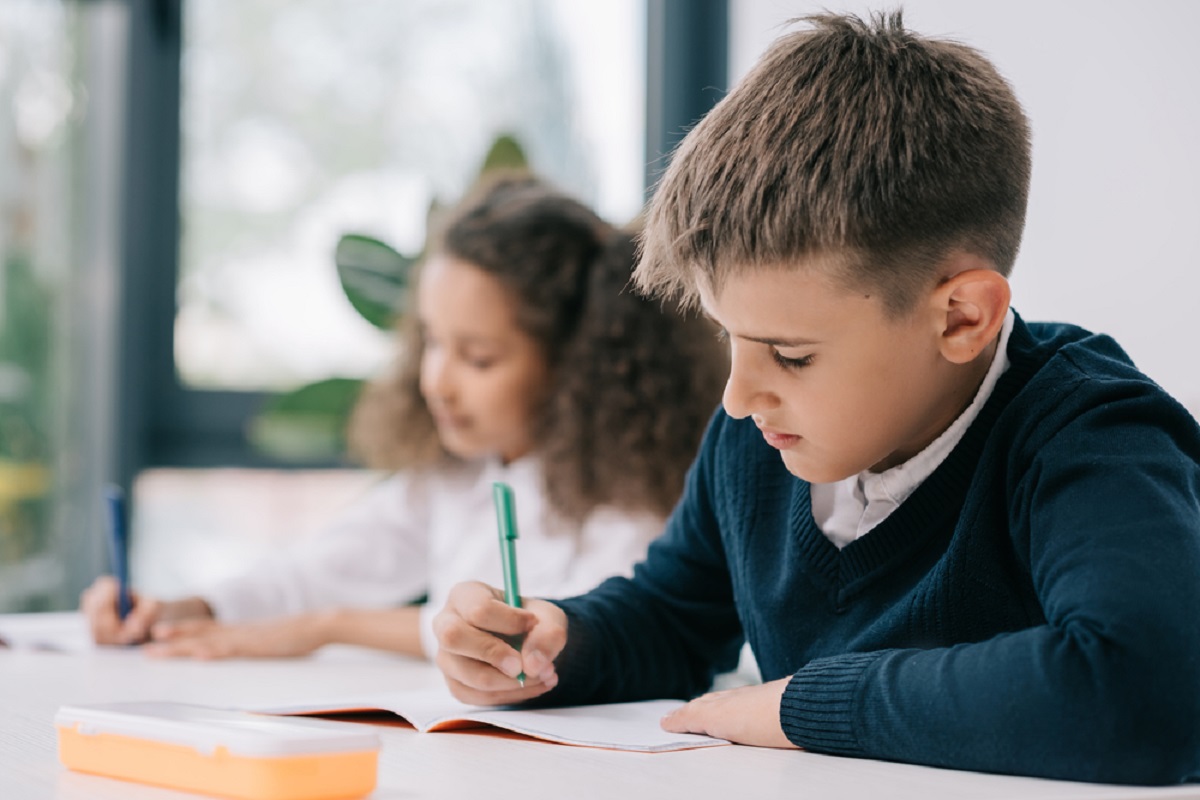 IT先進国スウェーデン、学校で「紙と鉛筆のアナログ教育」に戻る計画を発表