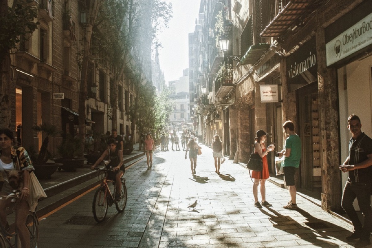 すべての市民に健康を。暑さから身を守る、バルセロナの「気候シェルター」
