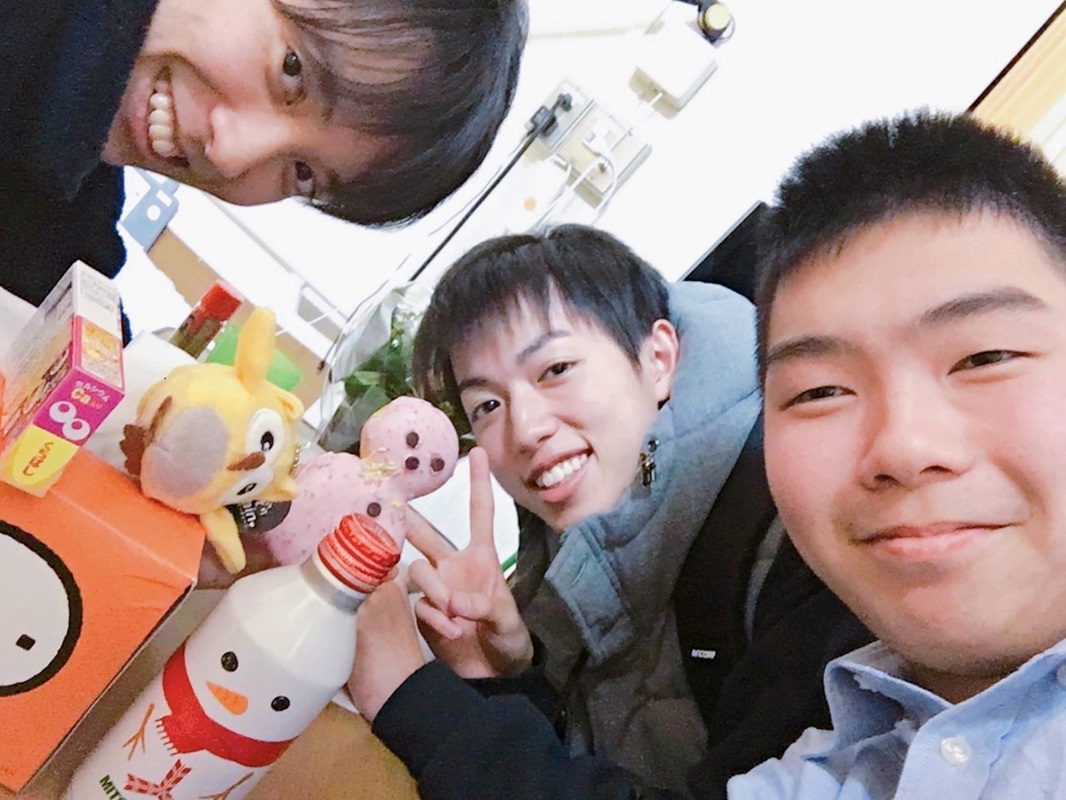 友人たちと持田さん