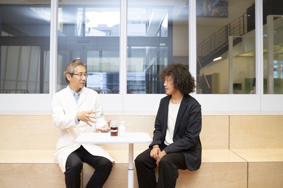 写真左から、平田善彦さん、長谷川琢也