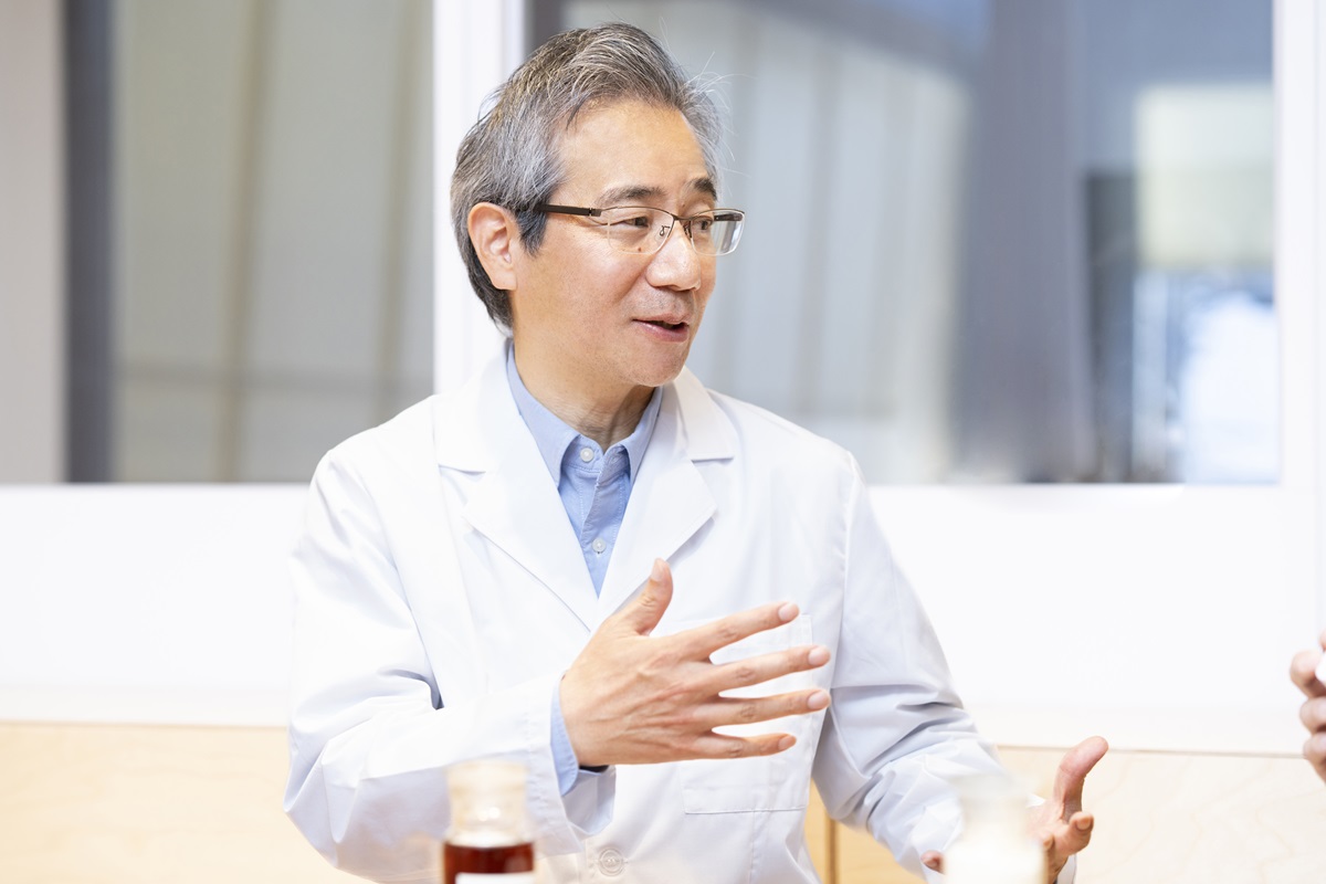 平田善彦氏