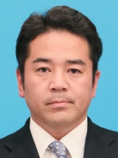 青山 周平