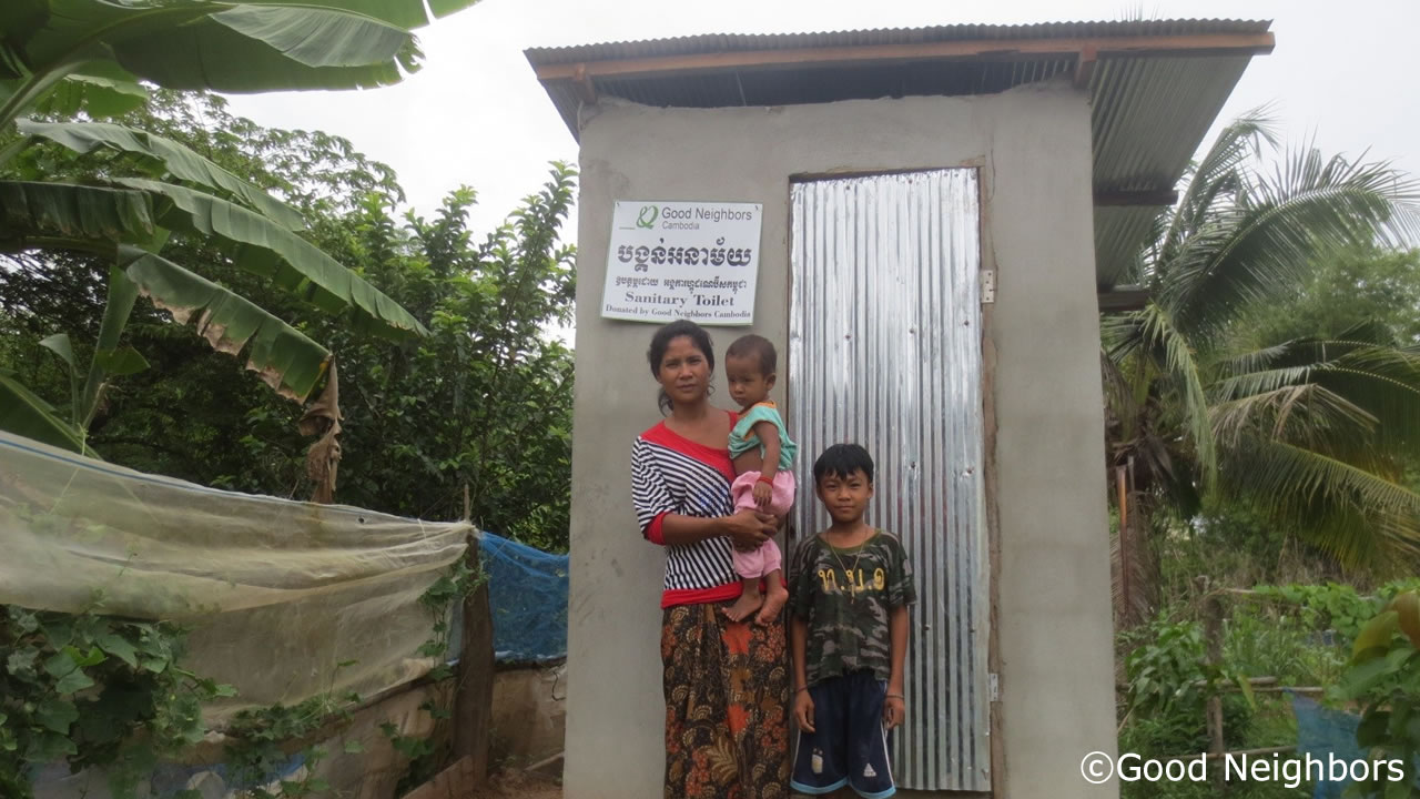 [【11月19日世界トイレの日】カンボジアの家族に健康とプライバシーを守るトイレを]の画像