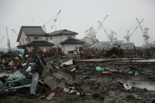 震災直後から石巻の復興支援に取り組む