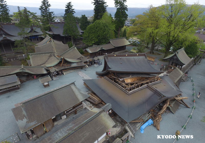 [「阿蘇の精神的支柱」阿蘇神社の再建に支援を]の画像