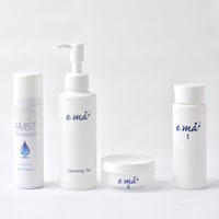 美容院から生まれた化粧品の画像
