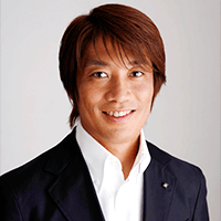 中西哲生さんの顔写真