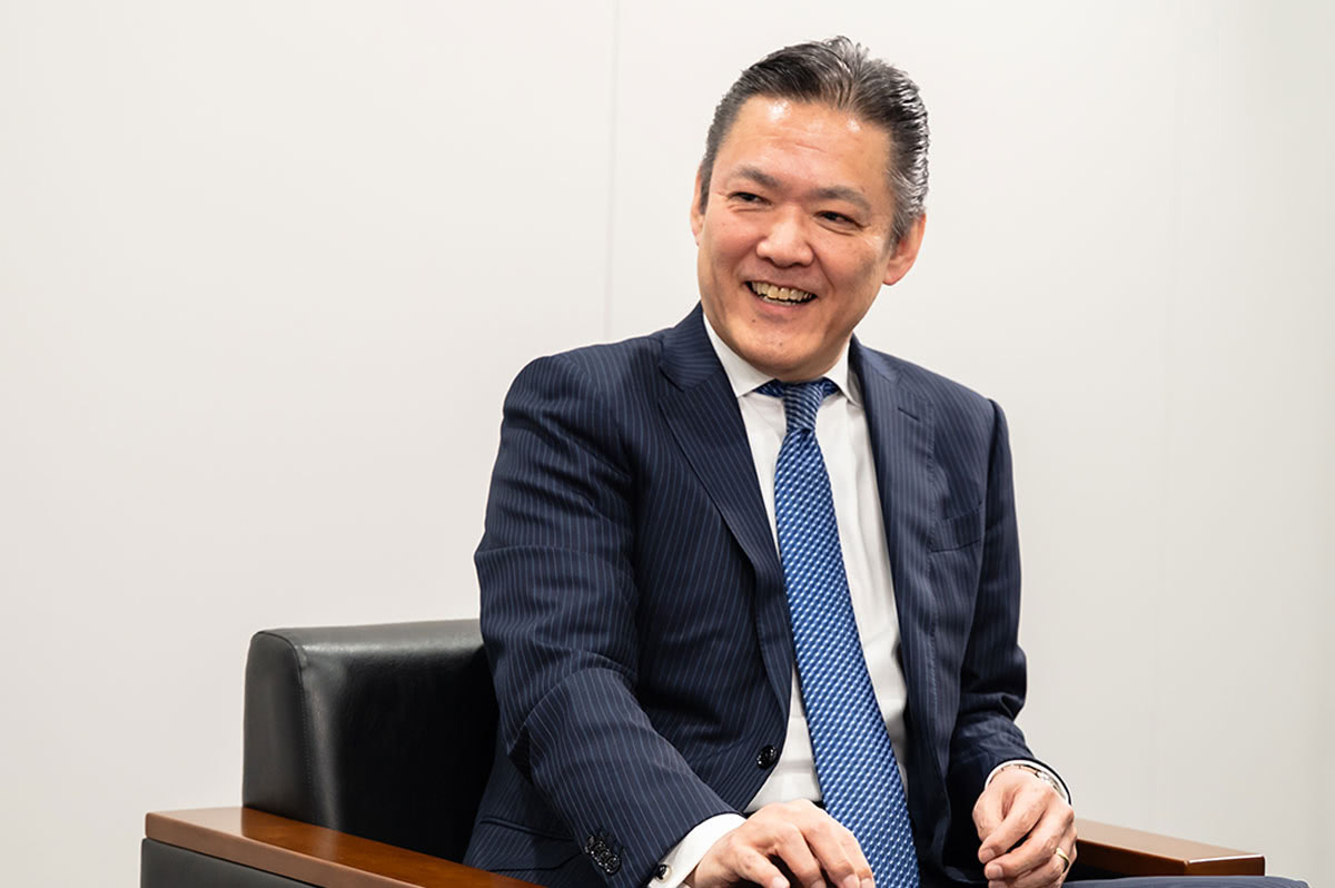 佐藤氏