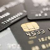 ファミペイチャージのクレジット登録にはバンドルカードは登録できますか？ 他にクレジット以外で登録できるデビットカードはありますか？