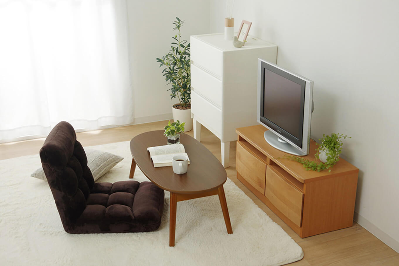 ナチュラル リビングのインテリアコーディネート実例1 アイズインテリアショップ 家具 インテリア用品 ネット通販 Paypayモール