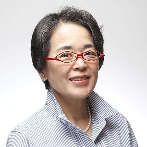 中川 寛子