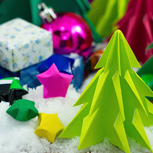 簡単 おしゃれ 折り紙で飾るクリスマス