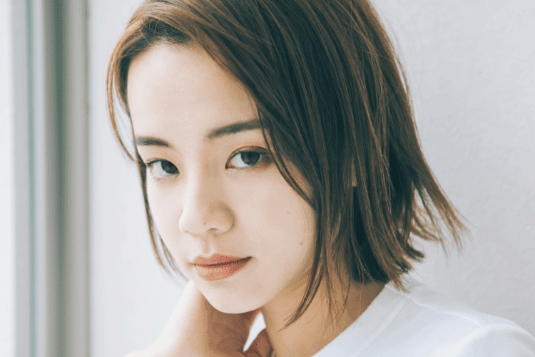 女性の写真